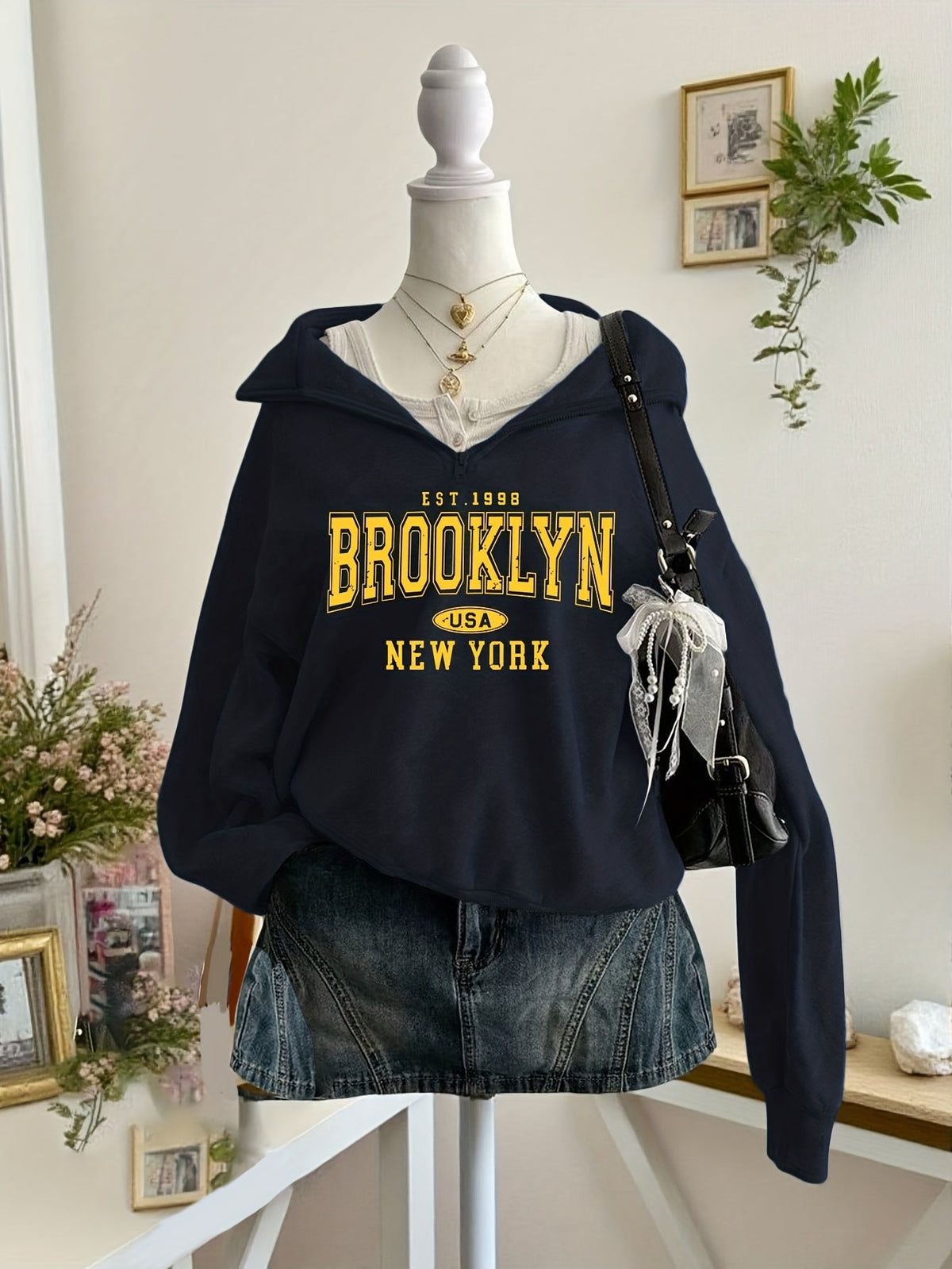 Women's hooded zip hoodie with Brooklyn USA New York front print