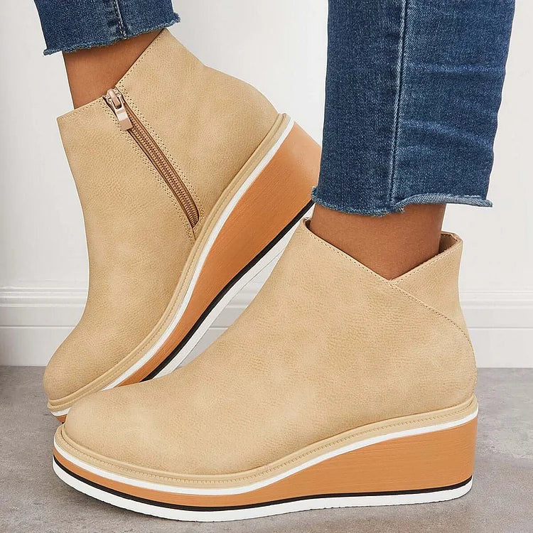 Women's ankle boots with side zip, rounded toe and high wedge platform