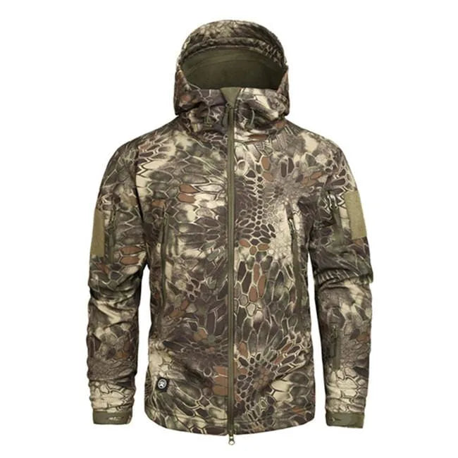 Men's hooded camouflage parka with long sleeves and zip fastening
