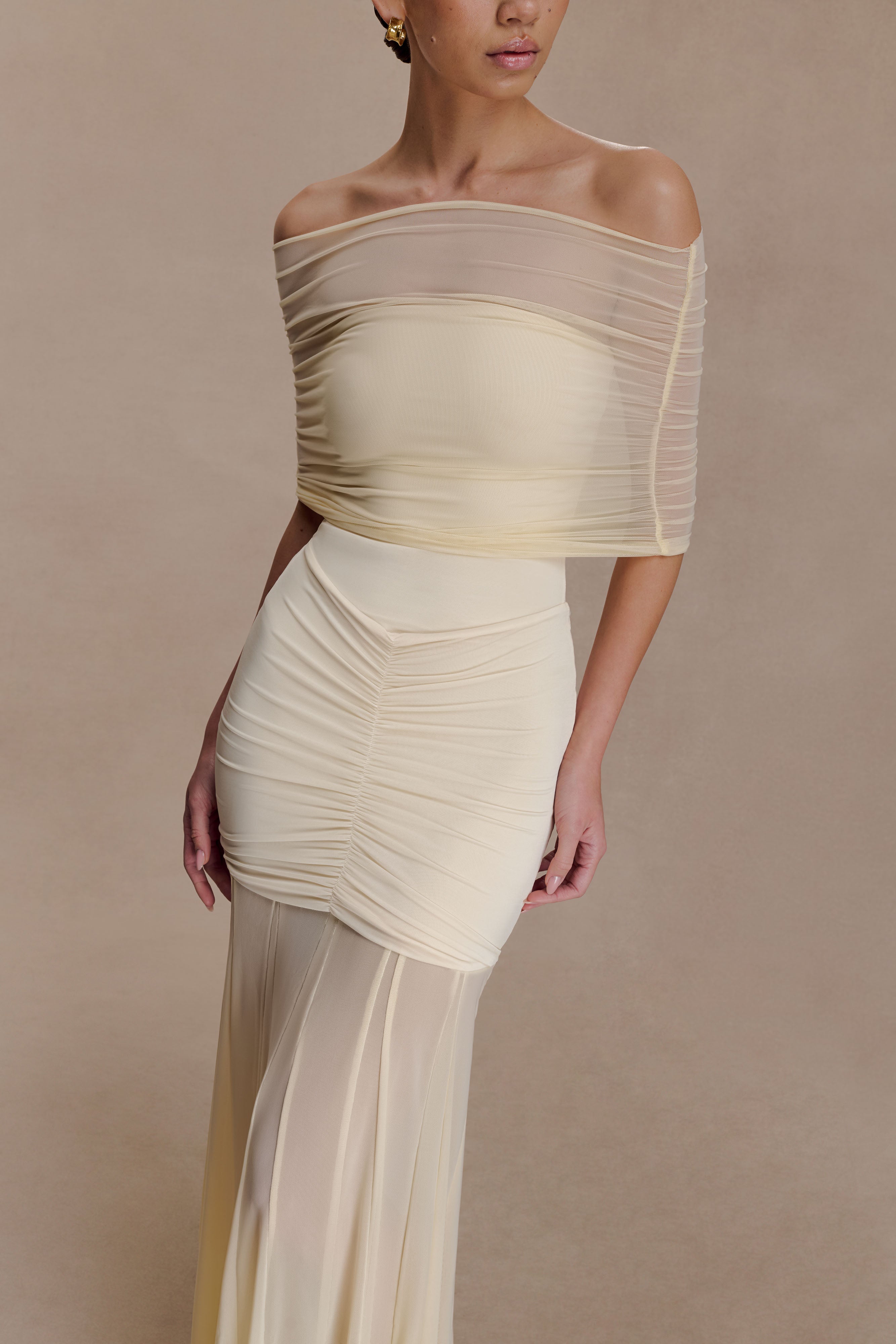 Women’s Off-Shoulder Ruched Mesh Maxi Dress | Champagne Ivory Evening Gown