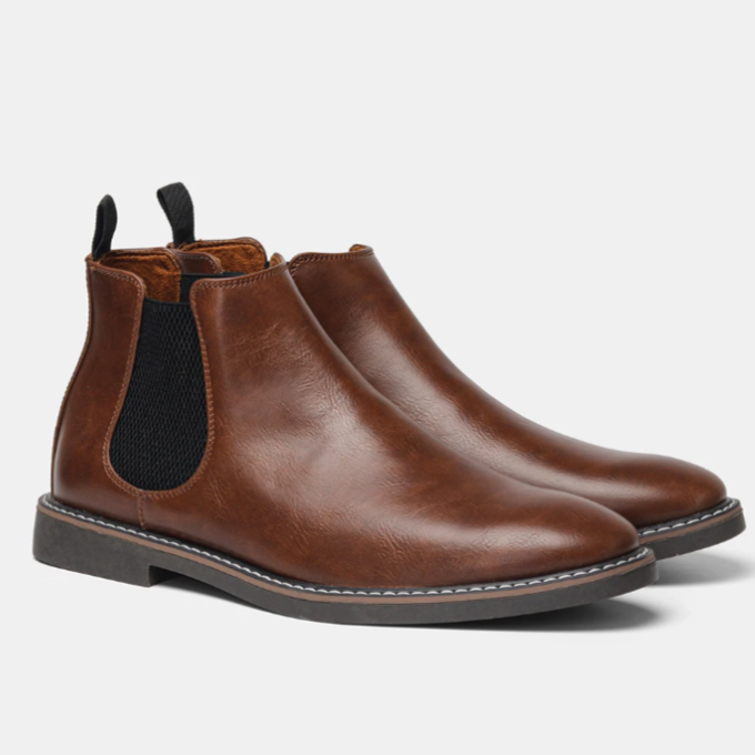 Chelsea ankle boots with elastic side panels, pull tabs and flat soles
