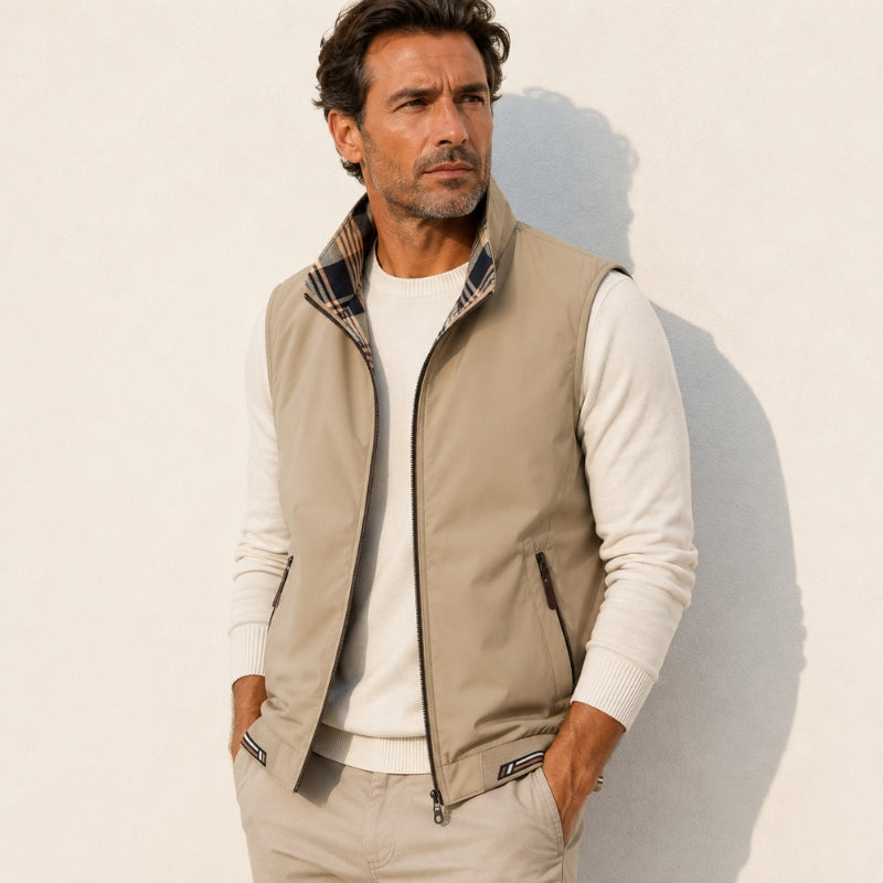 Men's sleeveless checked gilet vest with stand collar, zip front and angled pockets