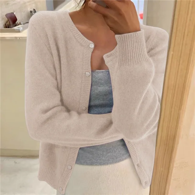 Women's relaxed button front knit cardigan with long sleeves and ribbed trims