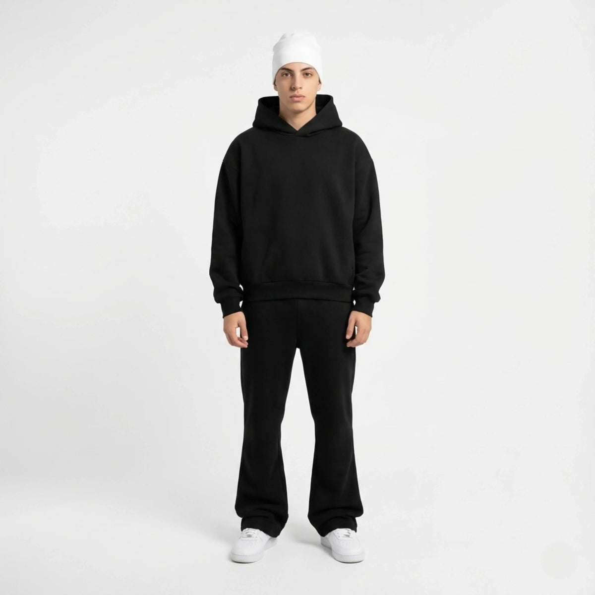 Men's hooded tracksuit set with sweatshirt and jogger trousers