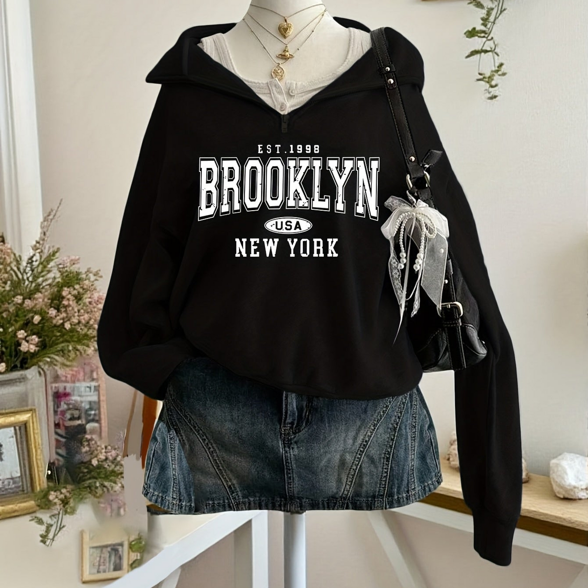 Women's hooded zip hoodie with Brooklyn USA New York front print