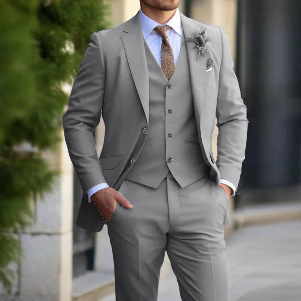 Men's three-piece suit with notched-lapel jacket, waistcoat and trousers