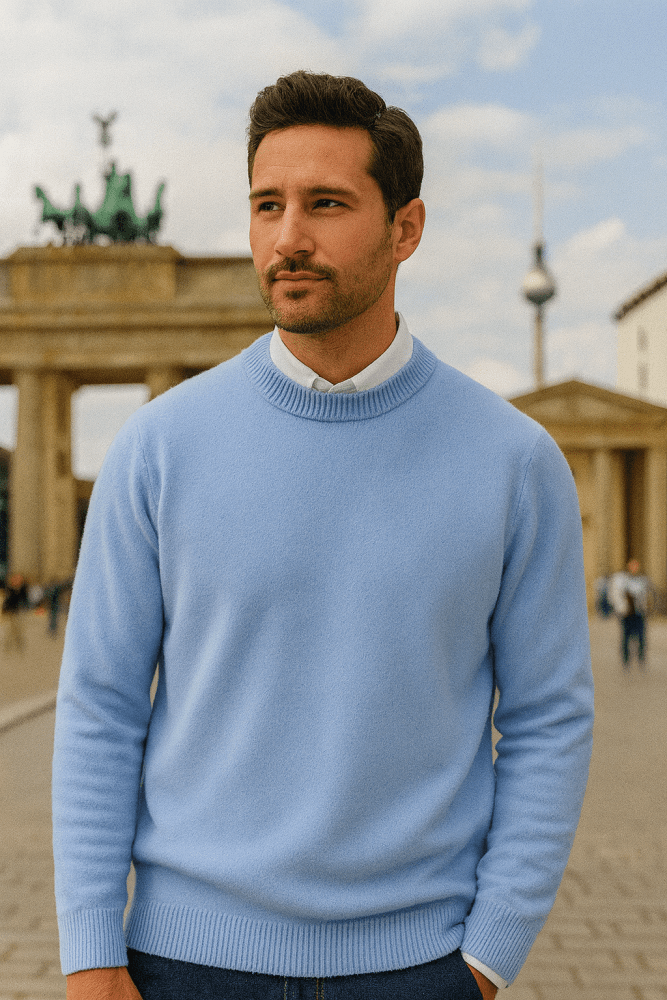 Plain men's crew neck jumper with long sleeves and ribbed trims