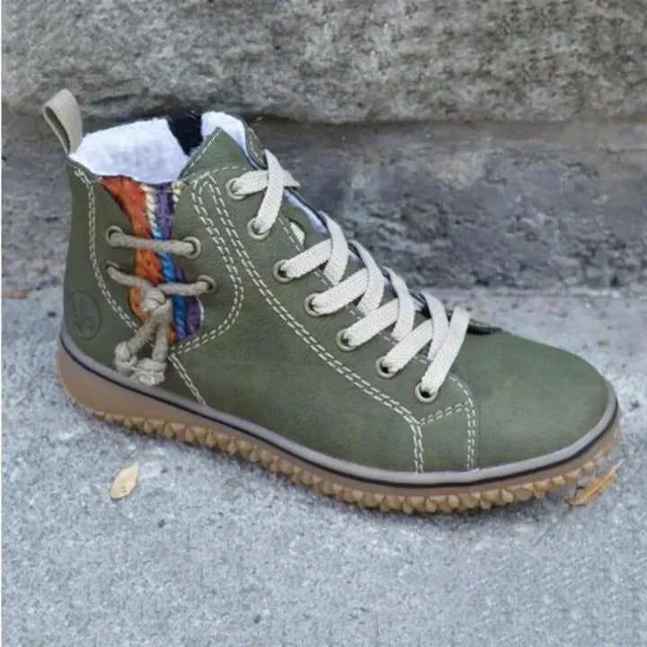 High-top lace-up boots with round toes, contrast stitching and flat textured soles