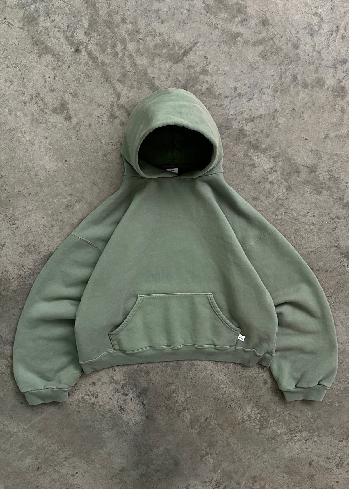 Unisex hooded pullover sweatshirt with long sleeves and kangaroo pocket