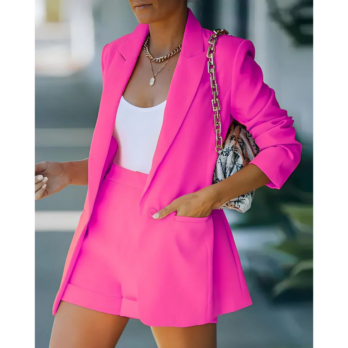 Women's blazer and shorts set with notch lapels and long sleeves