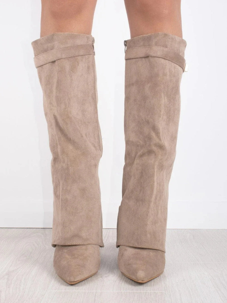 Women's knee-high pointed-toe boots with low block heels, side zips and metal shaft trim