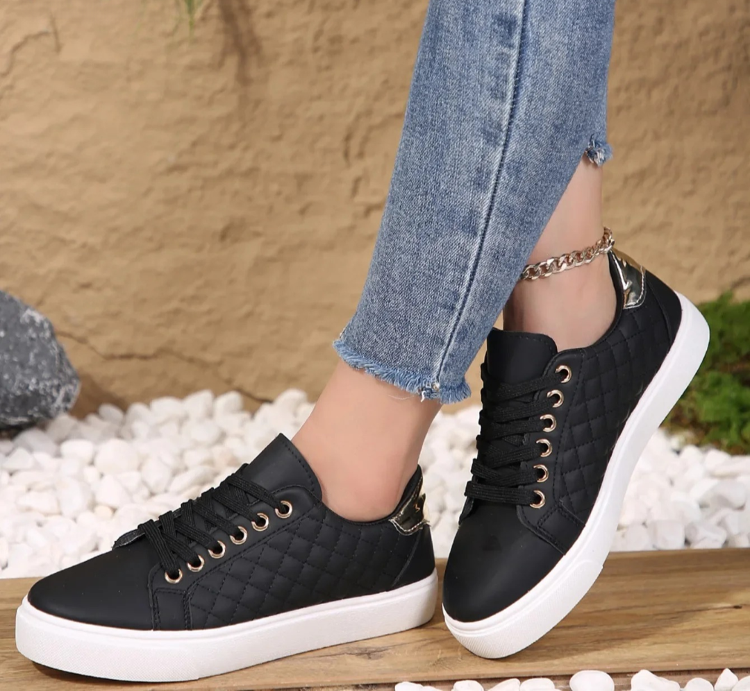 Women’s Casual Trainers Lace-Up Shoes