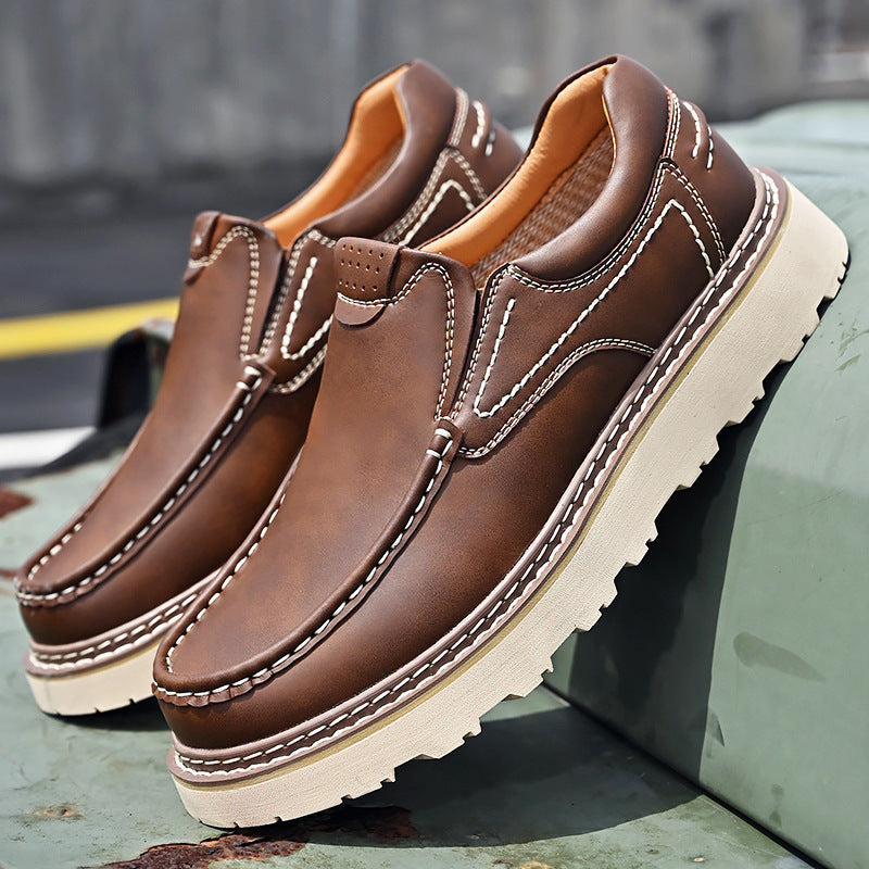 Men's slip-on loafers with contrast stitching and chunky lug soles