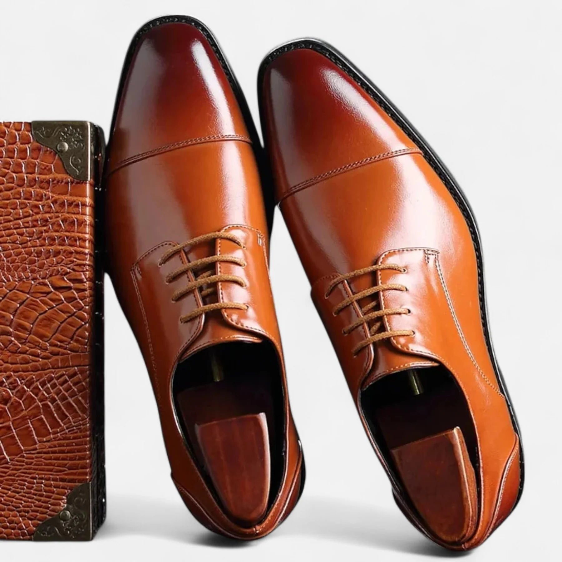 Men’s Leather Oxford Shoes | Classic Lace-Up