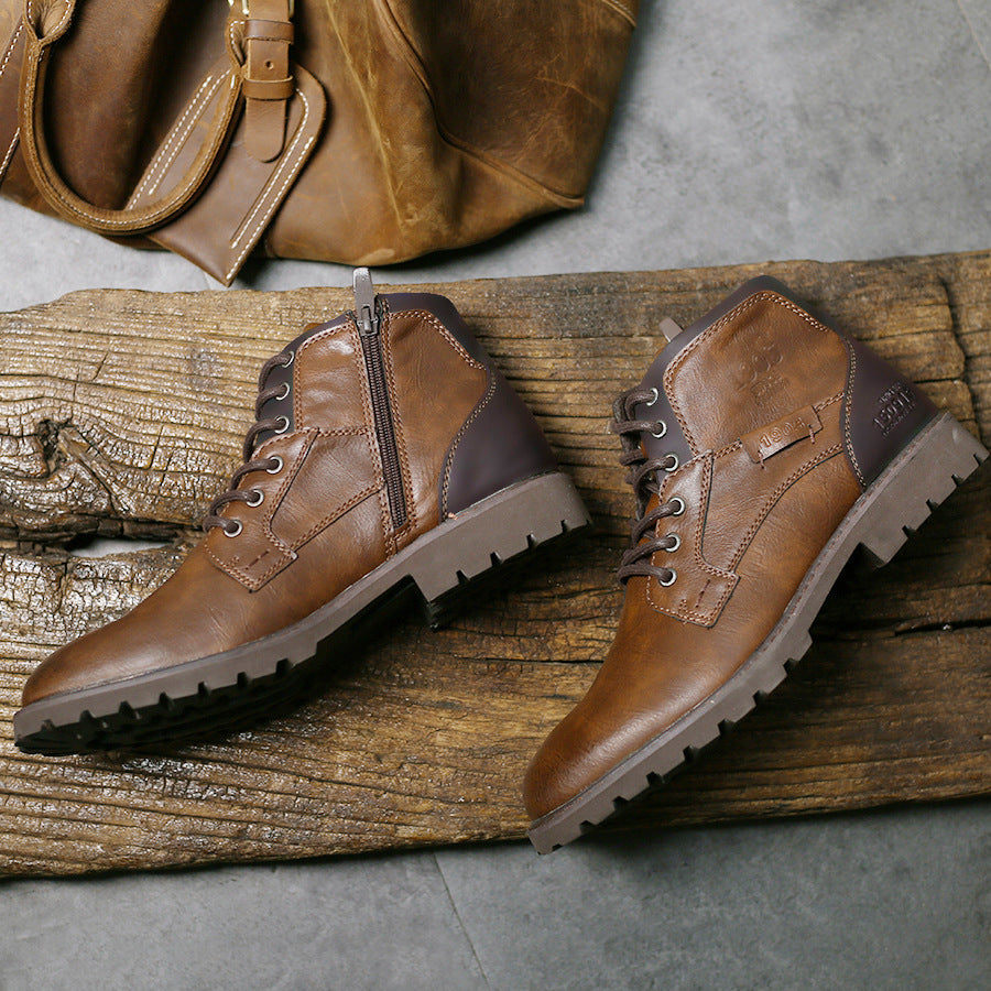 Men's lace-up ankle boots with rounded toes and rugged lug soles