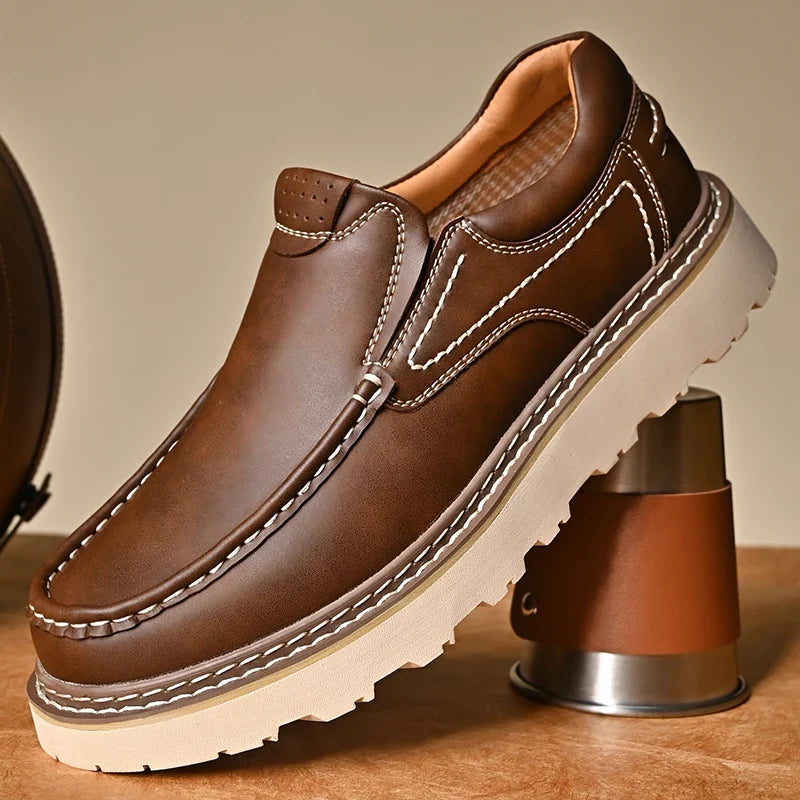 Men's slip-on loafers with contrast stitching and chunky lug soles