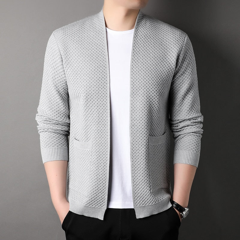 Men's textured knit cardigan with open front, long sleeves and front pockets