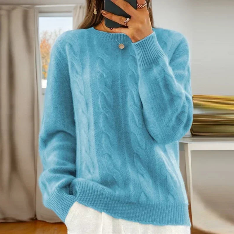 Women's cable knit jumper with crew neckline and ribbed trims