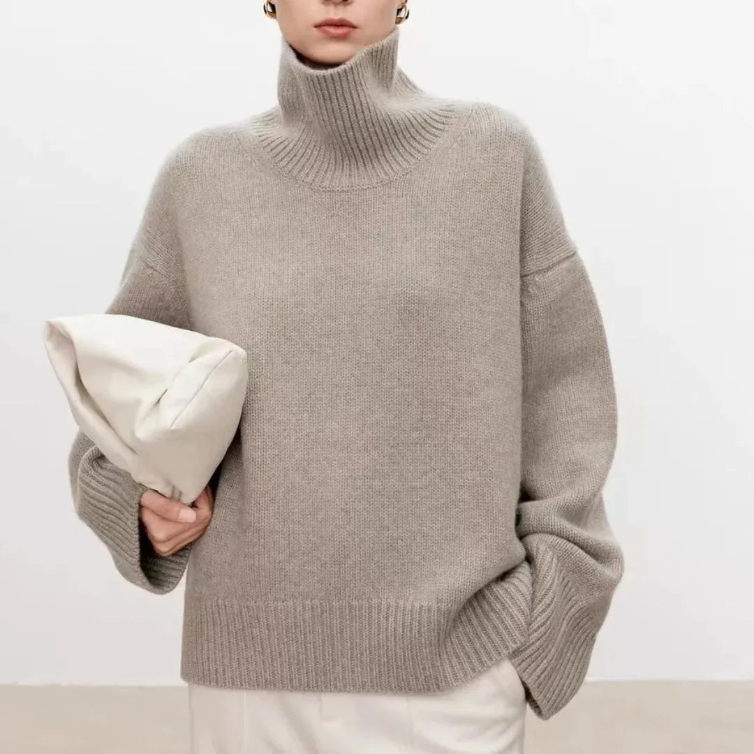 Women's ribbed turtleneck jumper with long sleeves