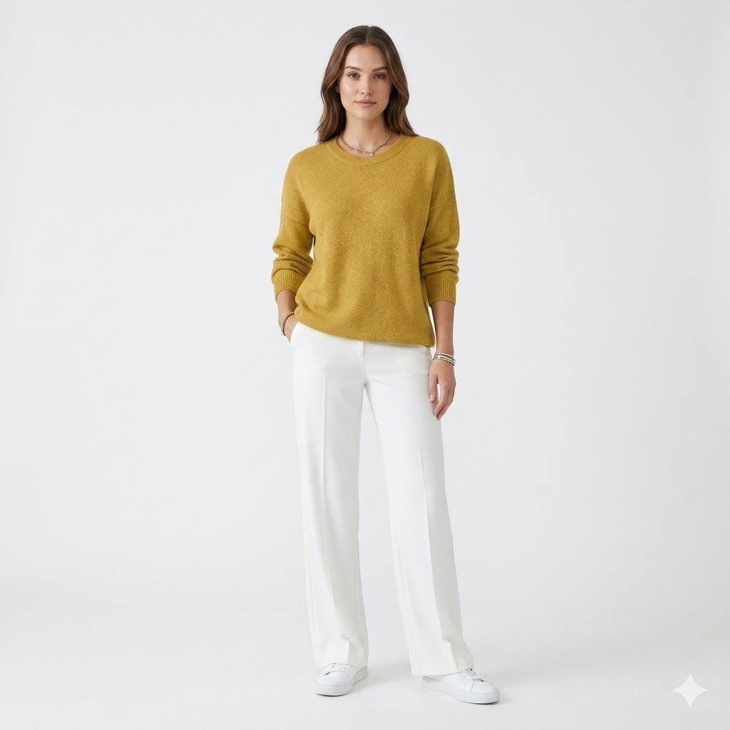 Women's crew neck knitted jumper with long sleeves and ribbed trims