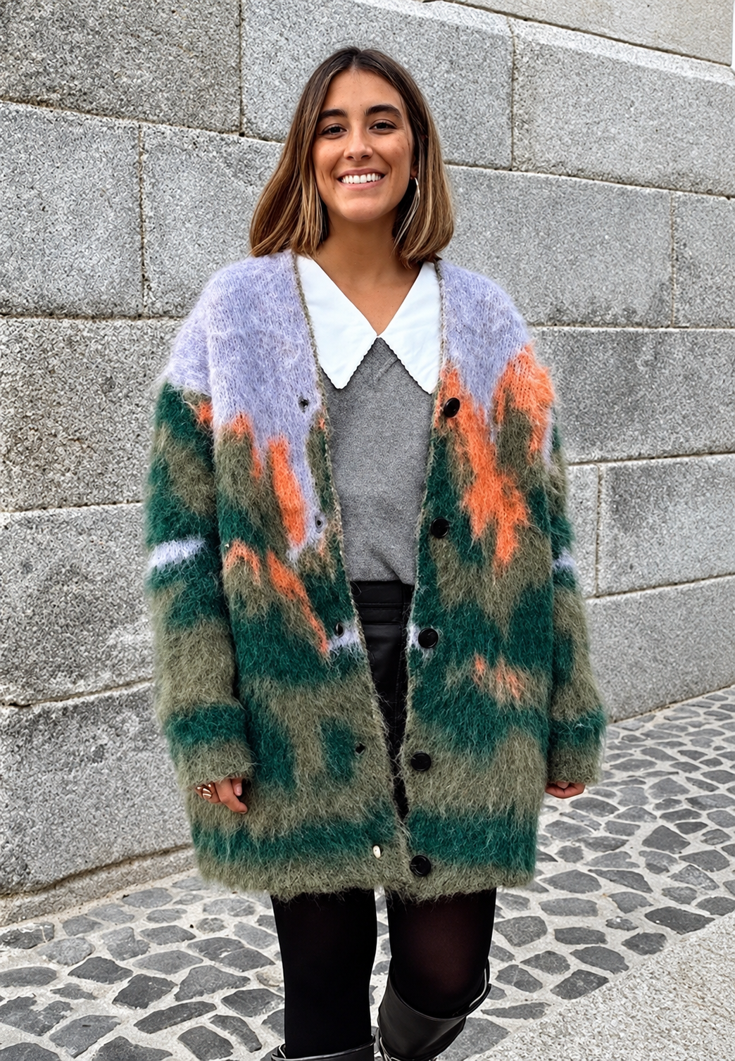 Women's long green abstract pattern cardigan with V-neck and button front