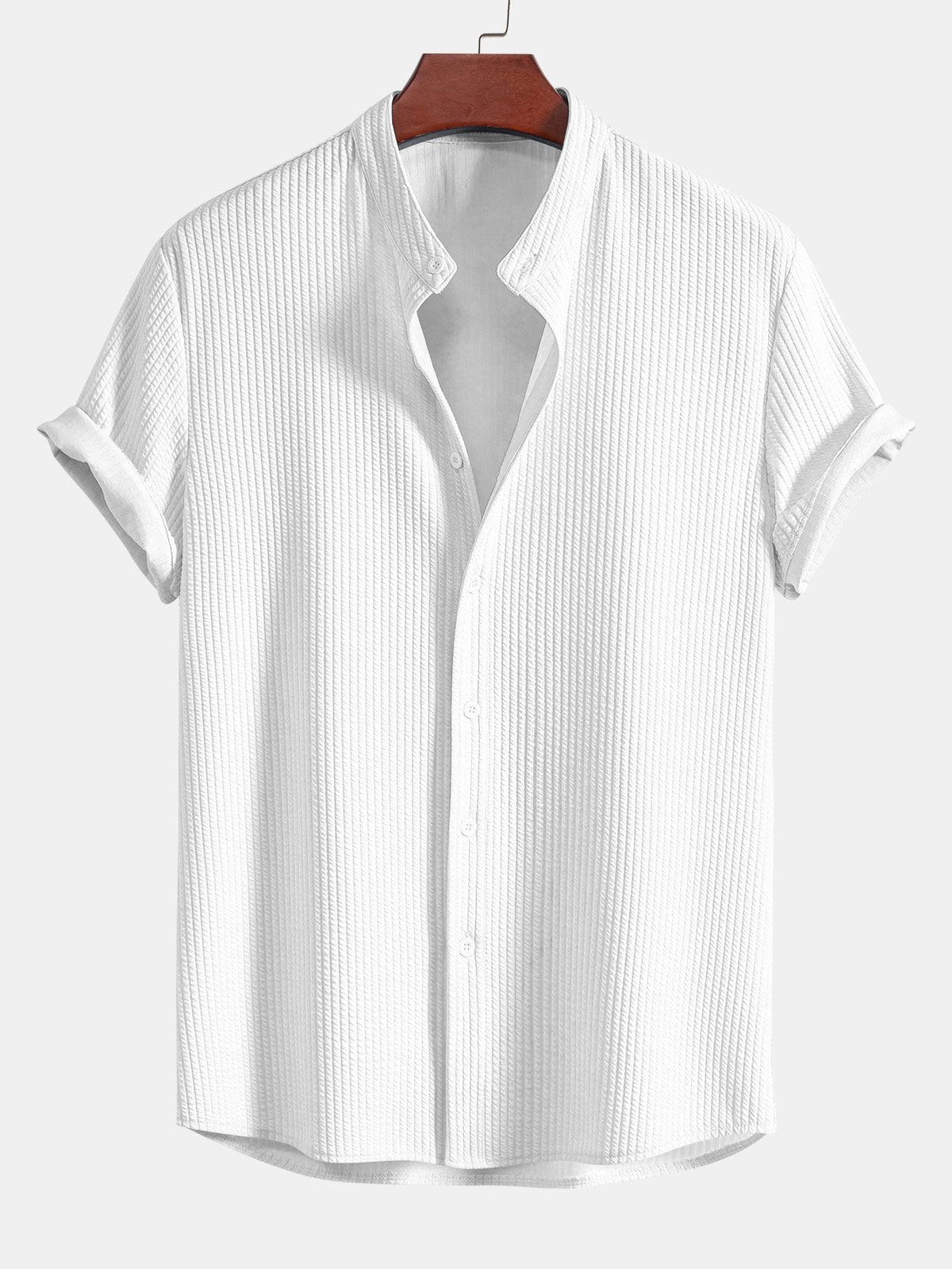 Men's textured short-sleeve shirt with mandarin collar and button front