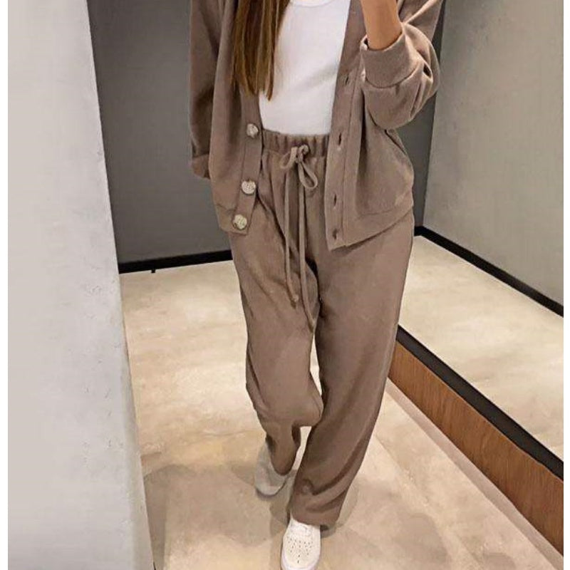 Women's knitted cardigan and straight-leg trousers set with V-neck and button front