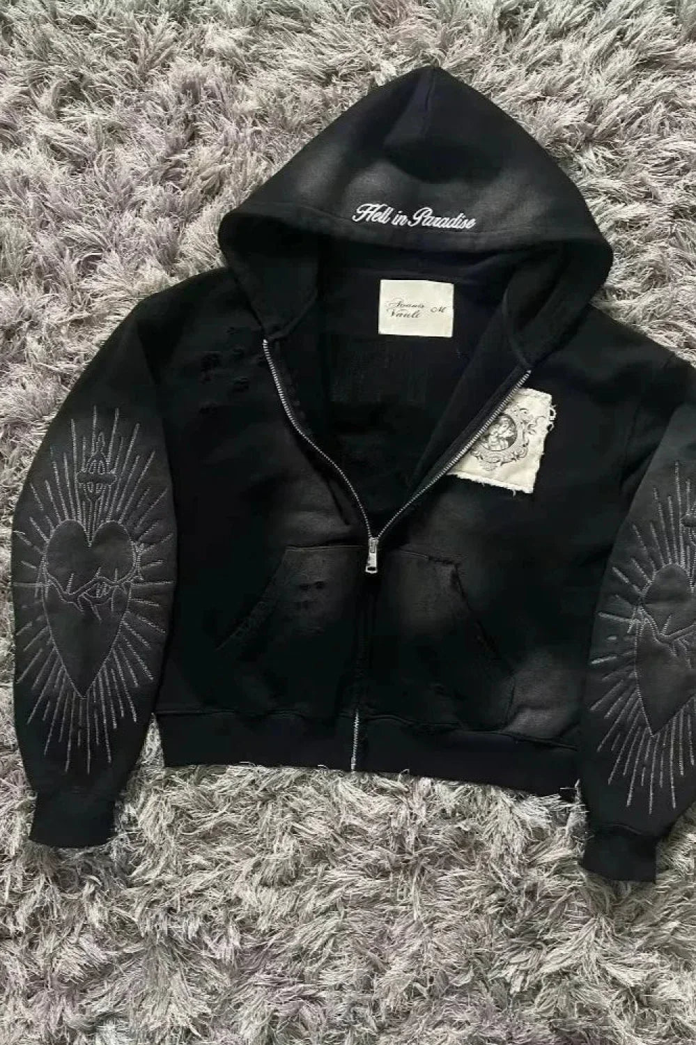 Graphic zip-up hoodie with hood, long sleeves and front pockets
