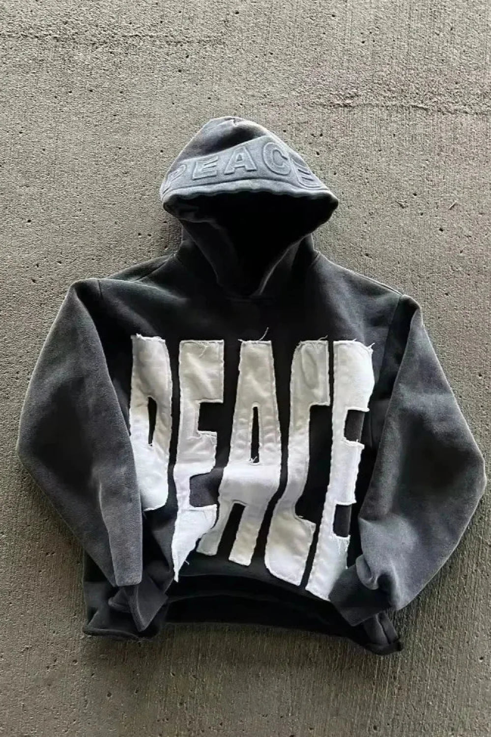 Graphic zip-up hoodie with hood, long sleeves and front pockets