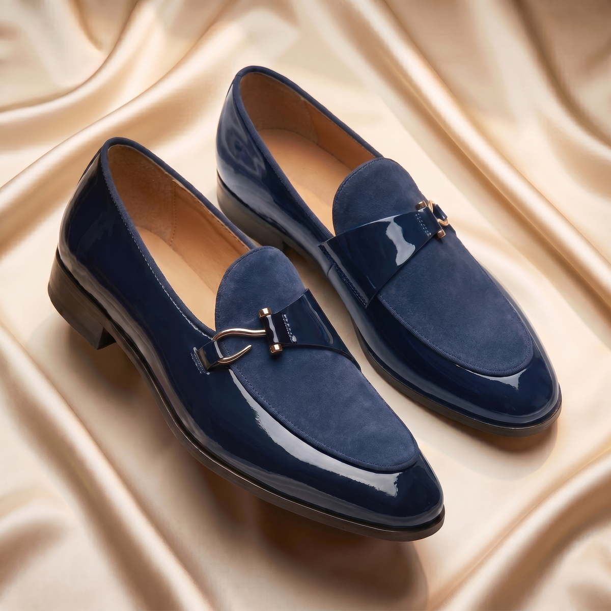 Men's slip-on loafers with almond toe, glossy finish and buckle trim