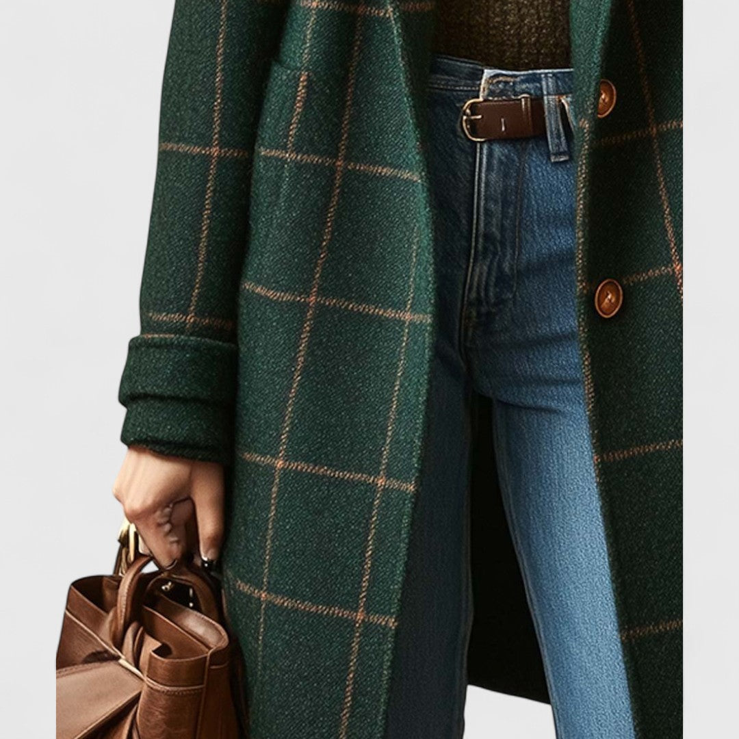 Women's dark green checked coat with wide lapels, long sleeves and front buttons