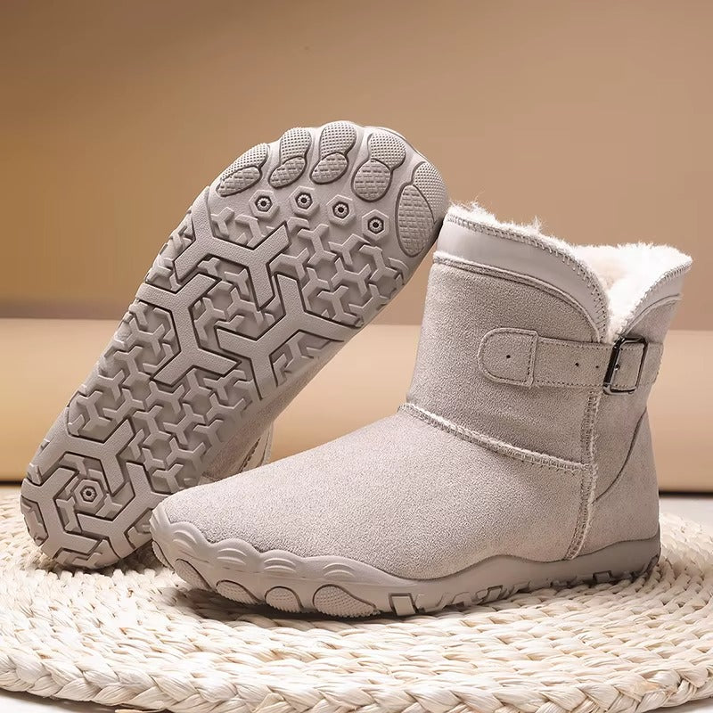 Unisex barefoot ankle boots with buckle straps, fleece lining and patterned flat soles