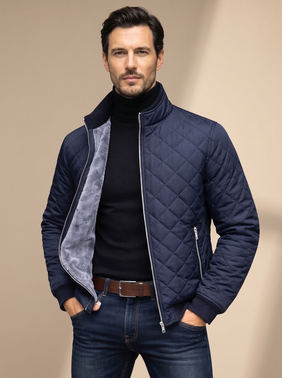 Men's diamond quilted jacket with stand collar, full zip and fleece-like lining