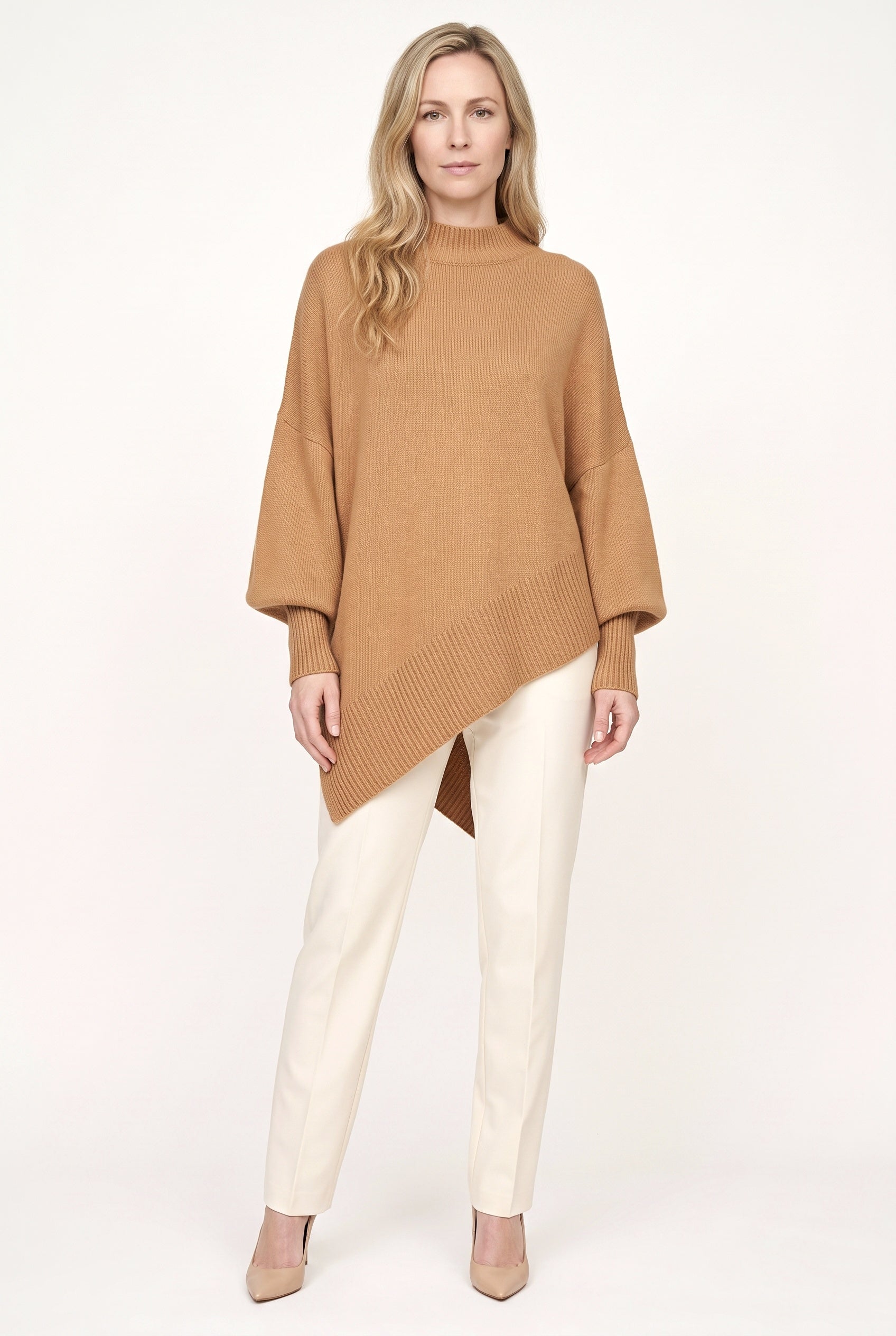 Women's oversized turtleneck sweater with long sleeves and asymmetric hem
