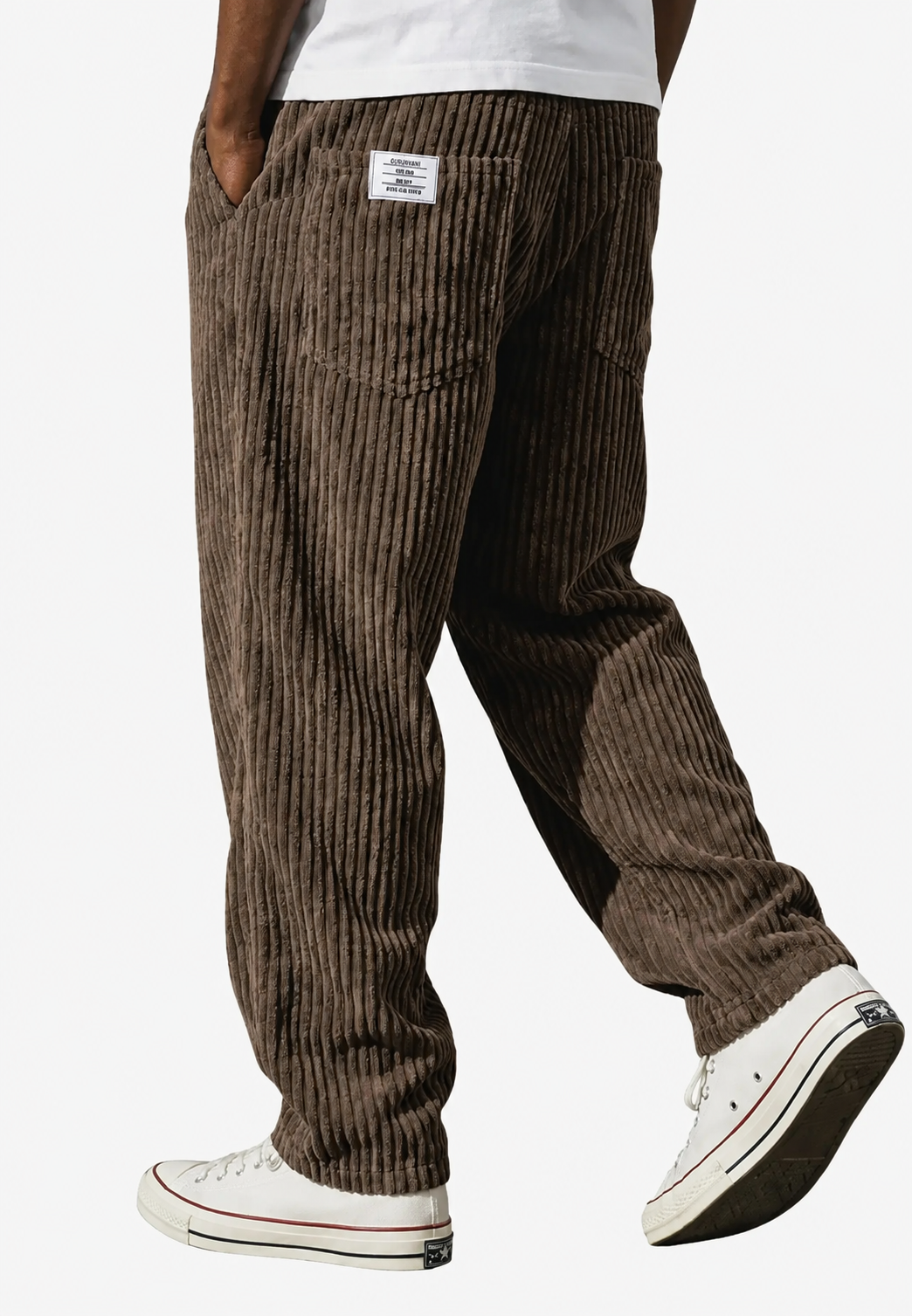 Men's relaxed ribbed trousers with elasticated waist and large pockets