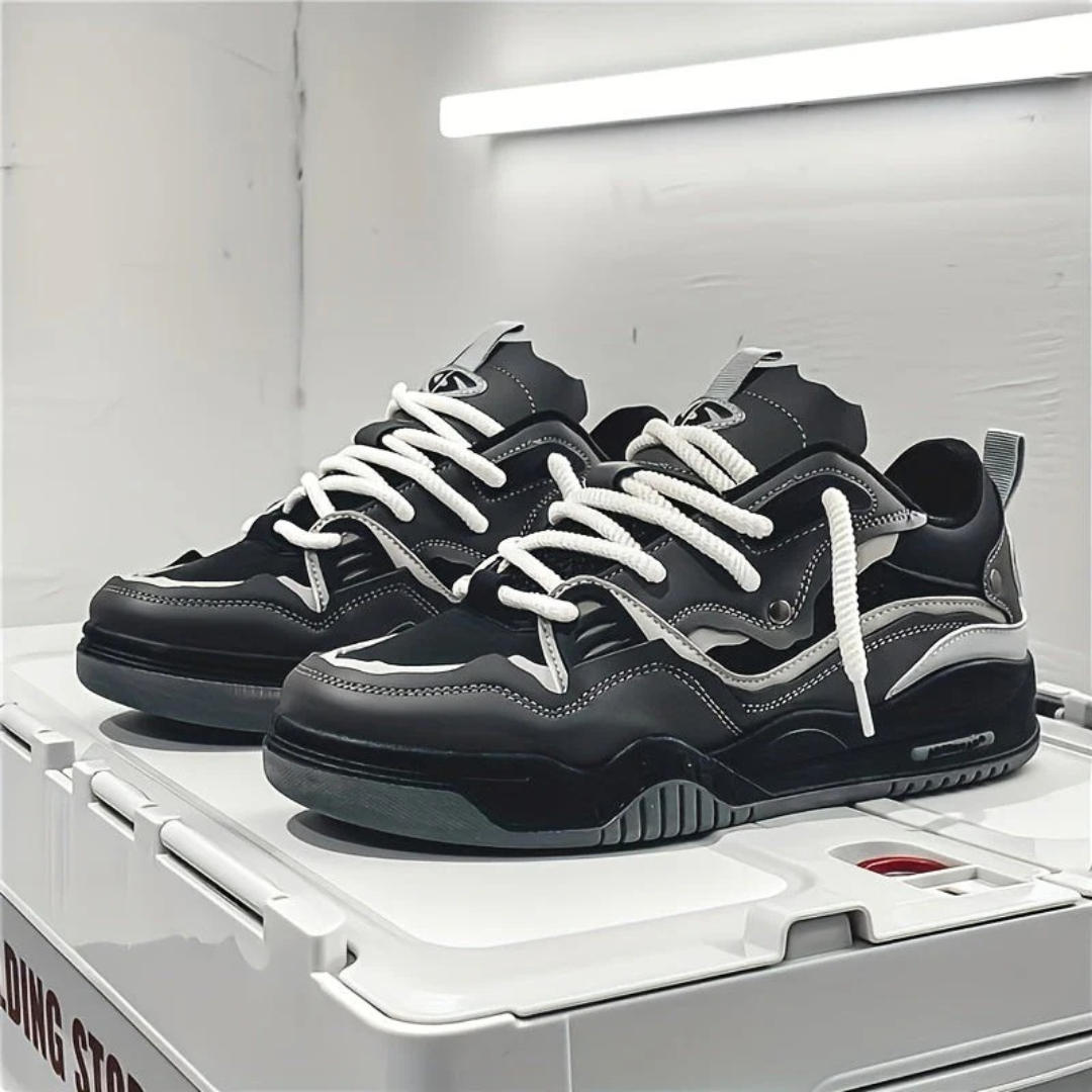 Men's panelled lace-up trainers with contrasting sections and chunky flat soles