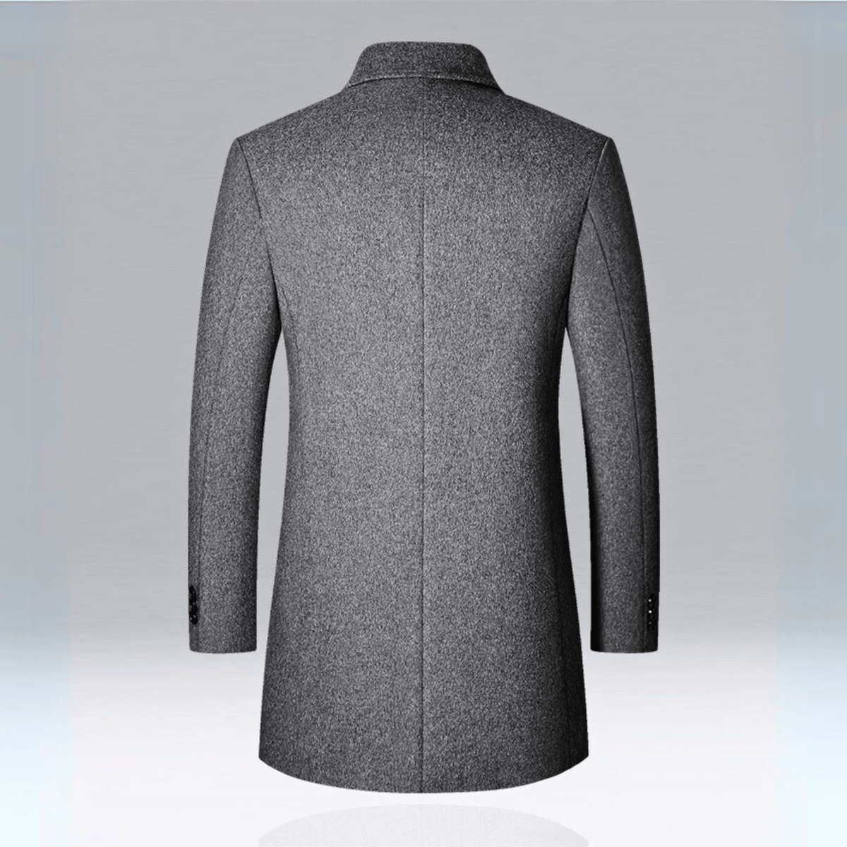 Men's tailored long coat with notched collar, button front and flap pockets