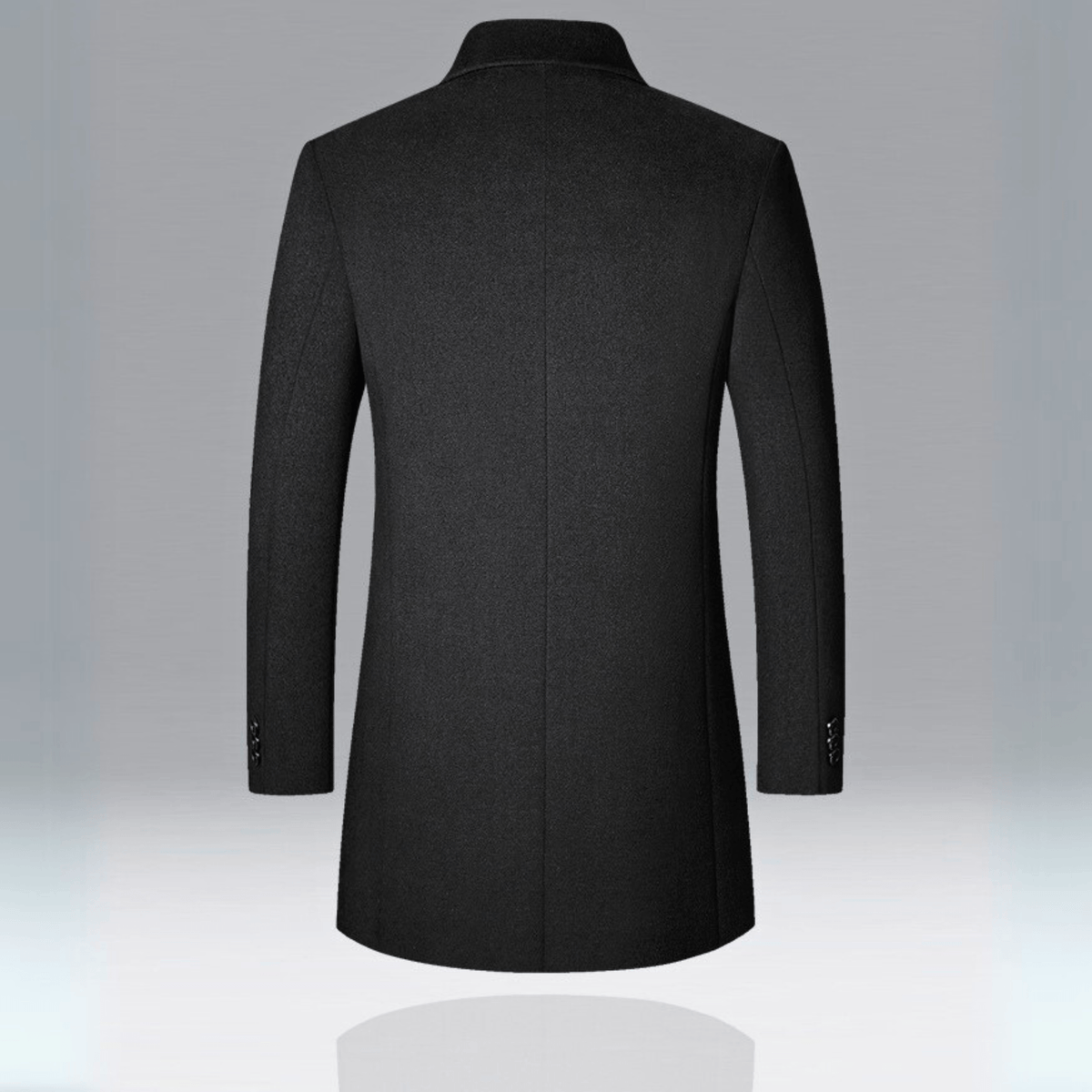 Men's tailored long coat with notched collar, button front and flap pockets