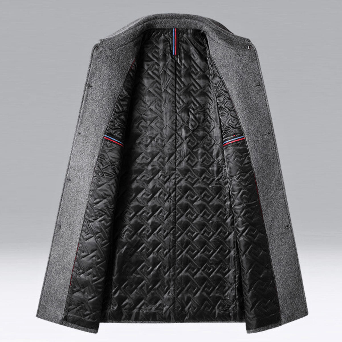 Men's tailored long coat with notched collar, button front and flap pockets