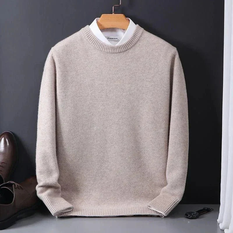 Plain men's crew neck jumper with long sleeves and ribbed trims