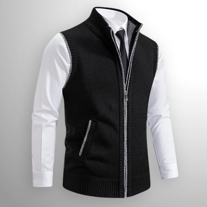 Men's sleeveless textured full-zip sweater vest with stand collar and front pockets