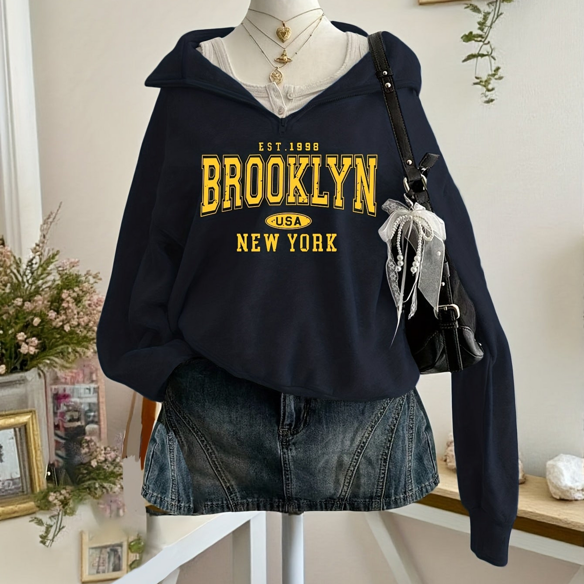 Women's hooded zip hoodie with Brooklyn USA New York front print