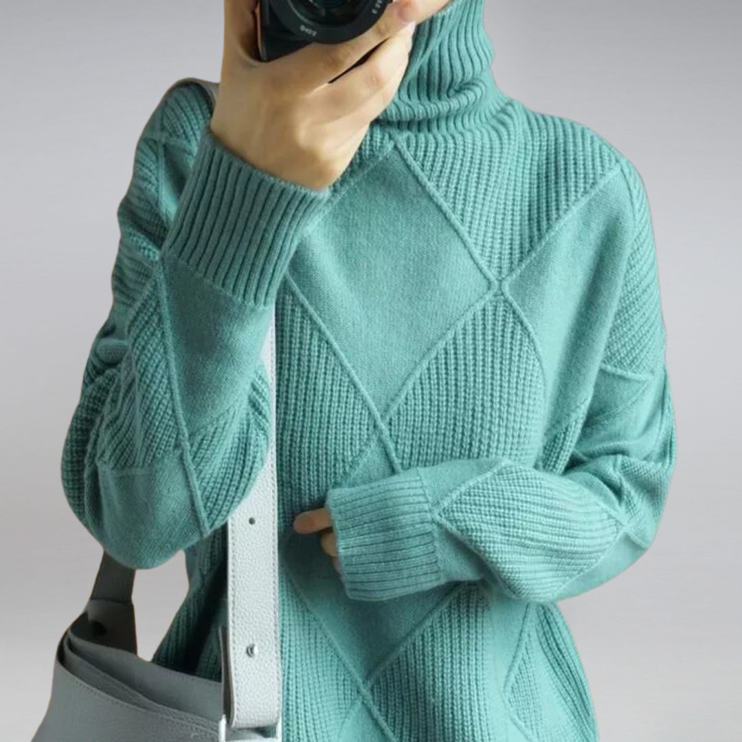 Women's geometric diamond roll neck jumper with long sleeves