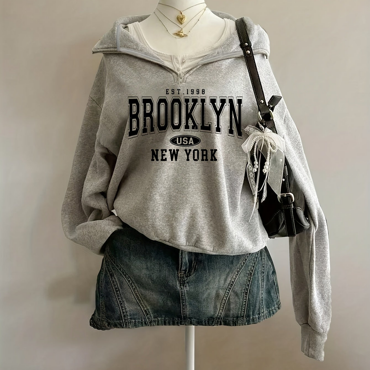 Women's hooded zip hoodie with Brooklyn USA New York front print