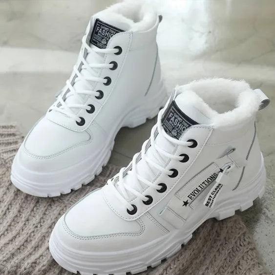 Women's high-top lace-up ankle boots with chunky lugged soles