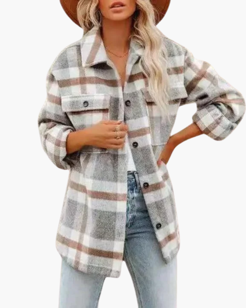 Women's oversized checked jacket with shirt collar and button front