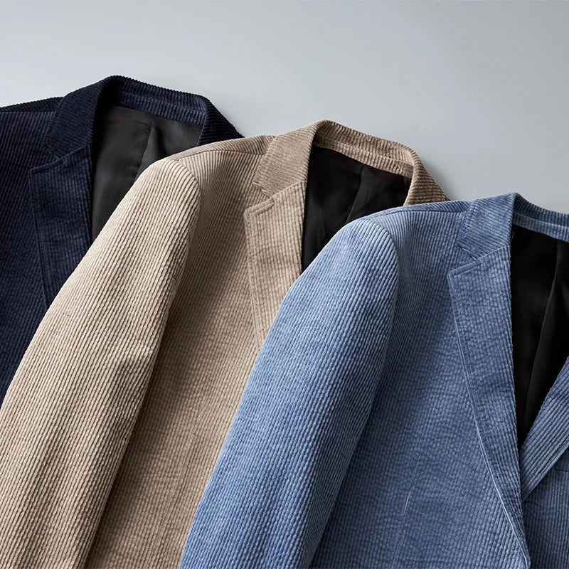 Men's corduroy blazer with notched lapels and button fastening