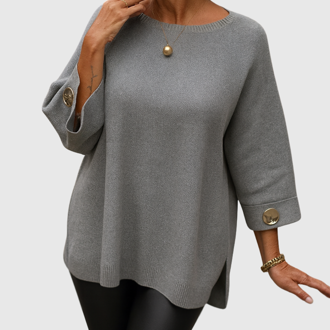 Women's round neck sweater with three-quarter sleeves and button cuffs
