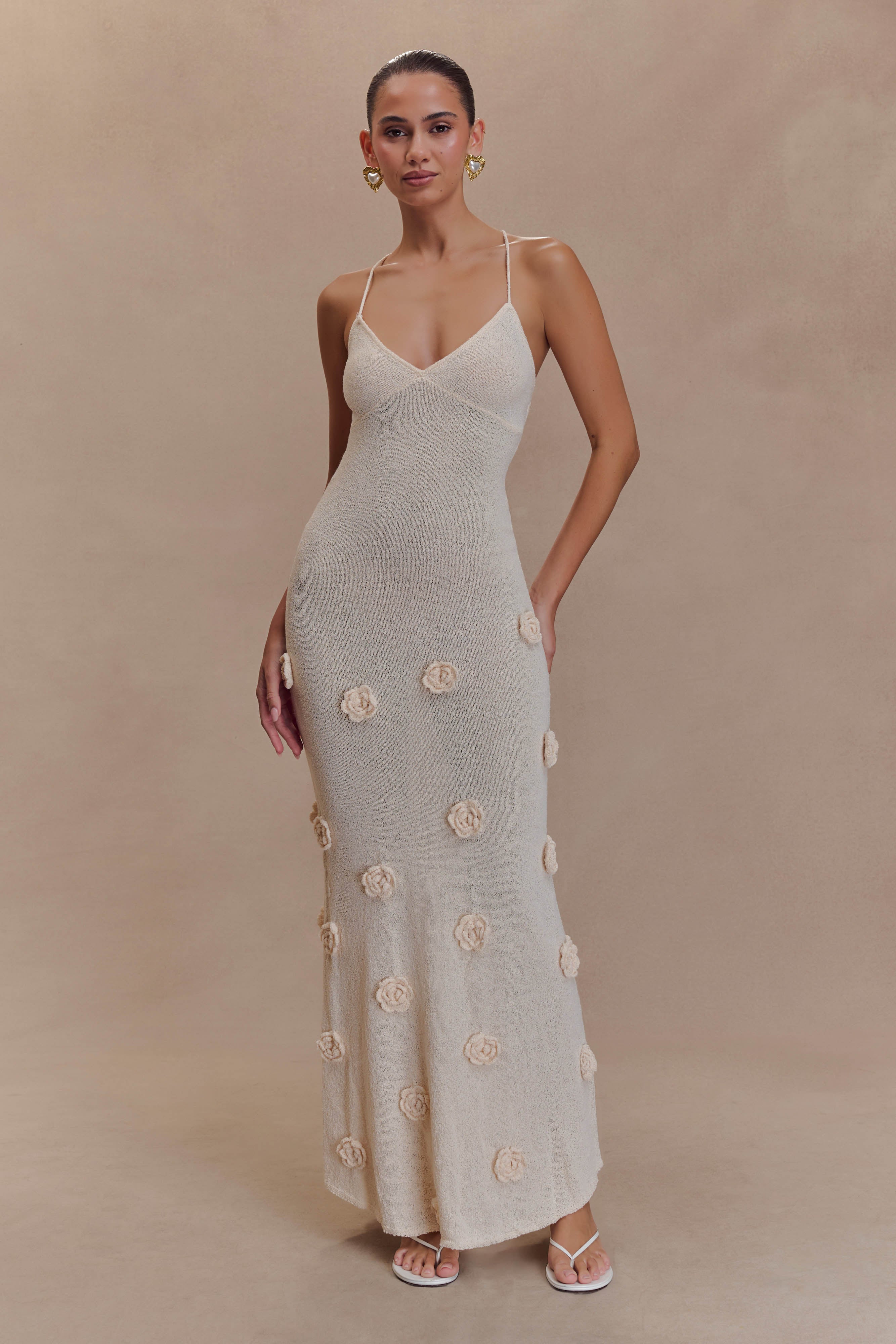 Women’s Floral Crochet Maxi Dress | Open Back Appliqué Knit Beach Occasion Dress