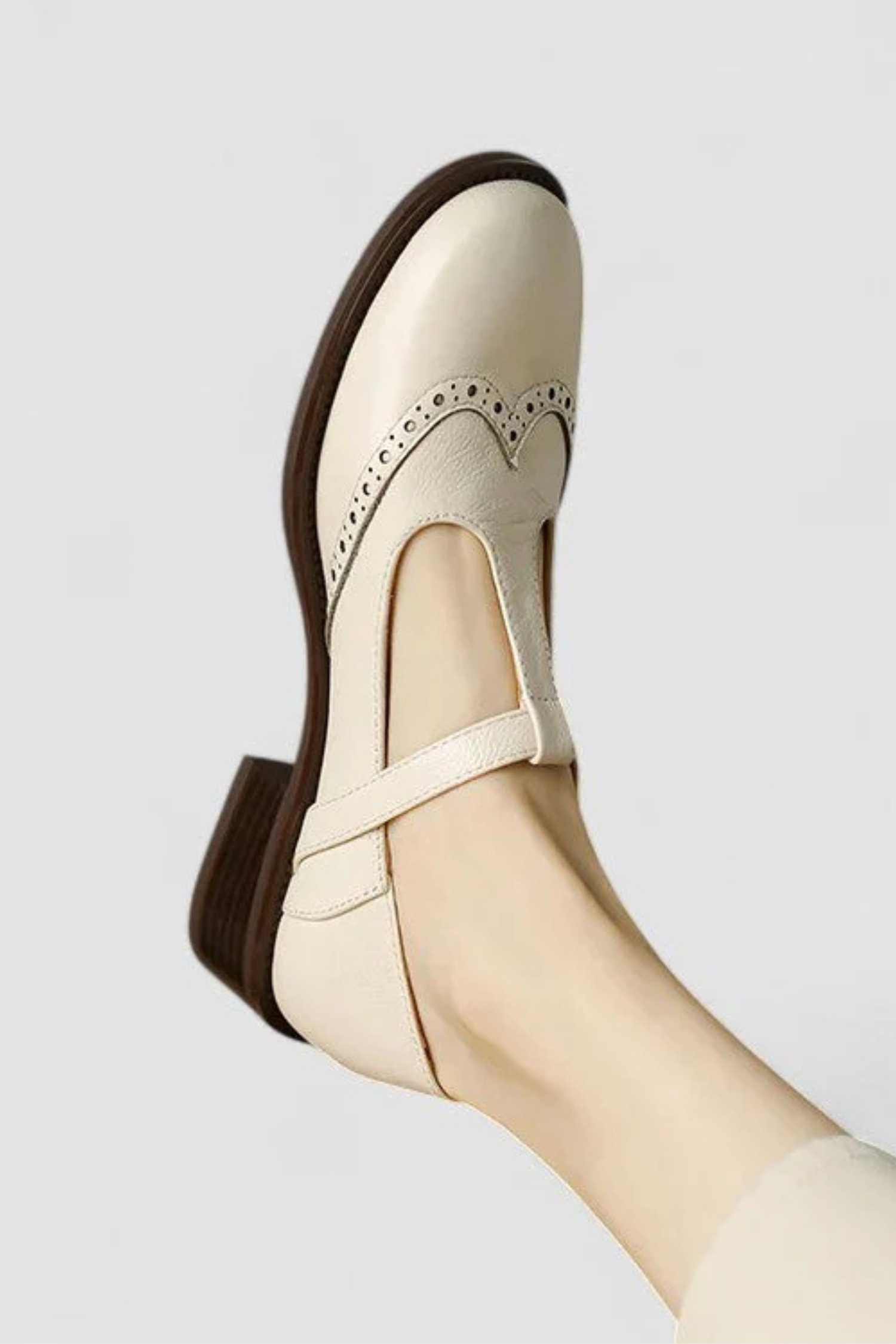 Women’s FlexiComfort Leather Flat Shoes